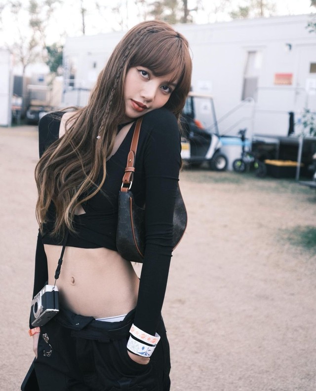 Thời trang mùa hè của Lisa (Blackpink) - Ảnh 8.