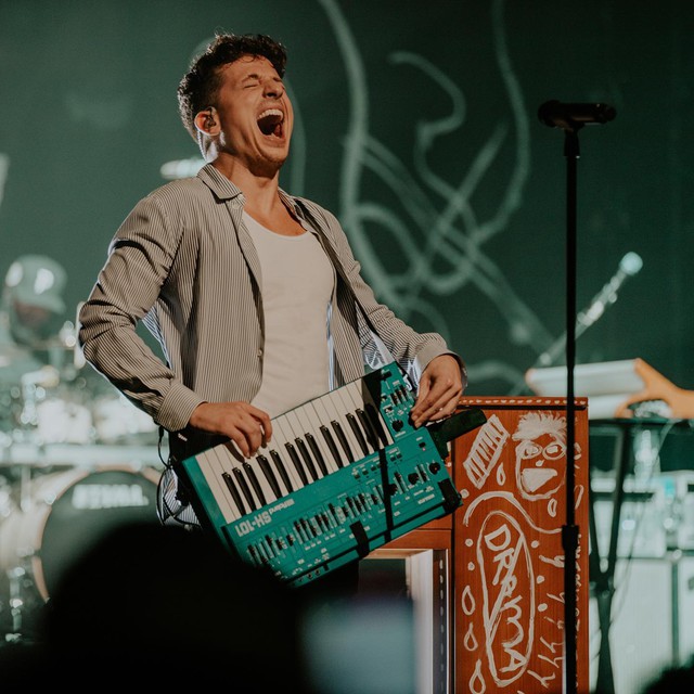 Charlie Puth: Từ giọng ca vô danh trên YouTube đến siêu sao tỉ view  - Ảnh 6.