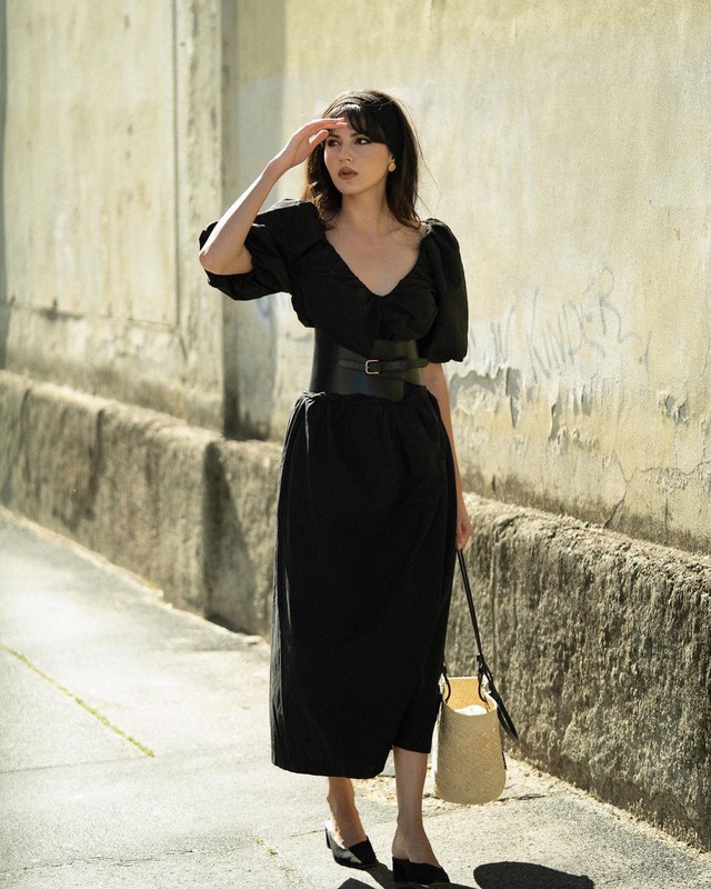 Little Black Dress - Chiếc váy kinh điển dành cho các quý cô tân thời - Ảnh 1.