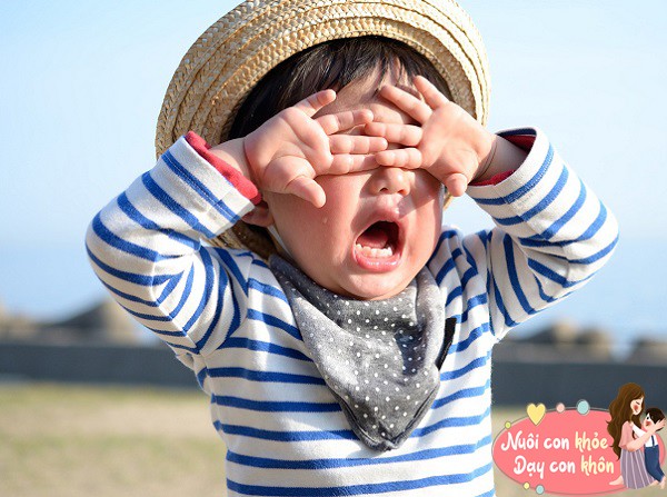 Những đứa trẻ có 5 đặc điểm này rất "khó nuôi" nhưng lớn lên sẽ thông minh - 4