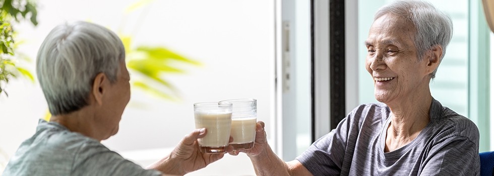 5 tình trạng thiếu vi chất phổ biến ở người cao tuổi- Ảnh 1. 5 tình trạng thiếu vi chất phổ biến ở người cao tuổi- Ảnh 1.