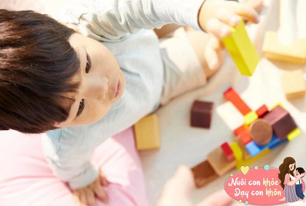 Bố mẹ có tầm nhìn sẽ vui khi thấy con có 3 "thói quen xấu"- dấu hiệu trẻ sinh ra là người tài - 4