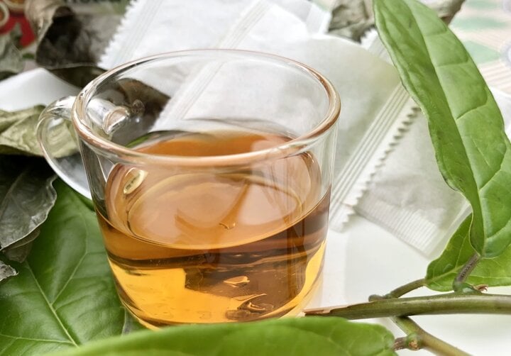 Nước xạ đen có tốt cho sức khoẻ không là thắc mắc được nhiều người quan tâm. (Ảnh minh hoạ)