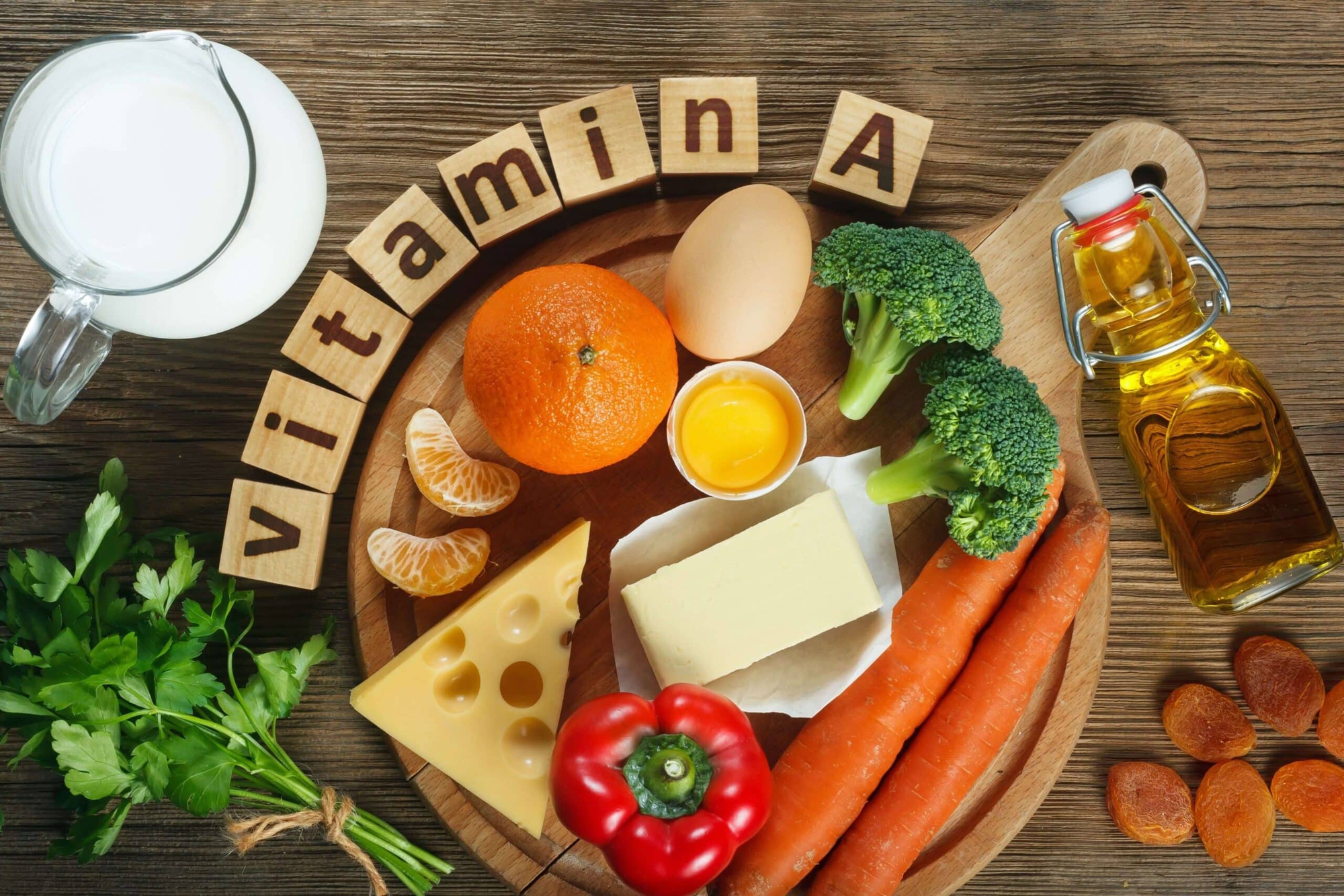 Vitamin A tự ý uống có thể gây ngộ độc, làm sao để nhận biết?- Ảnh 2. Vitamin A tự ý uống có thể gây ngộ độc, làm sao để nhận biết?- Ảnh 2.