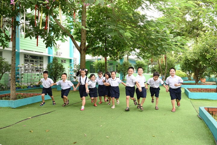 Trẻ đã bước vào một mùa hè với nhiều hoạt động thú vị.