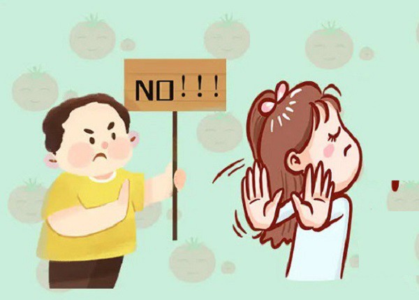 Nếu sau khi bị mắng con cư xử theo 2 kiểu này, không phải ngoan mà có thể đứa trẻ đang gặp vấn đề tâm lý - 6