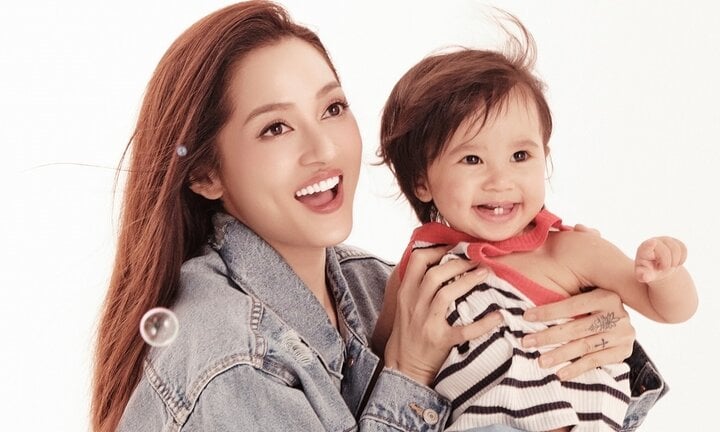 Bảo Anh công khai con gái vào tháng 4.