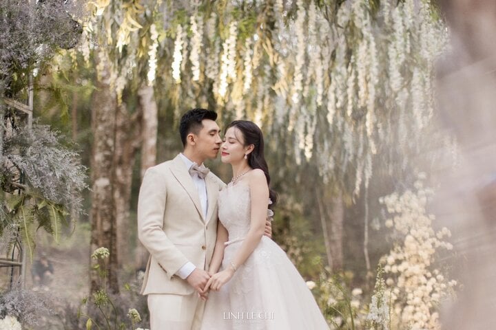 Trần Duy Minh Đạt là thiếu gia của một tập đoàn nhựa nổi tiếng tại TP.HCM. Anh kém Midu 1 tuổi nhưng được nhận xét là khá đẹp đôi với nữ diễn viên "Thiên mệnh anh hùng".