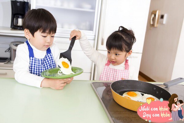 Đứa trẻ ngày càng giỏi, tự giác ngày càng cao đều nhờ mẹ "lười" làm 4 điều - 4