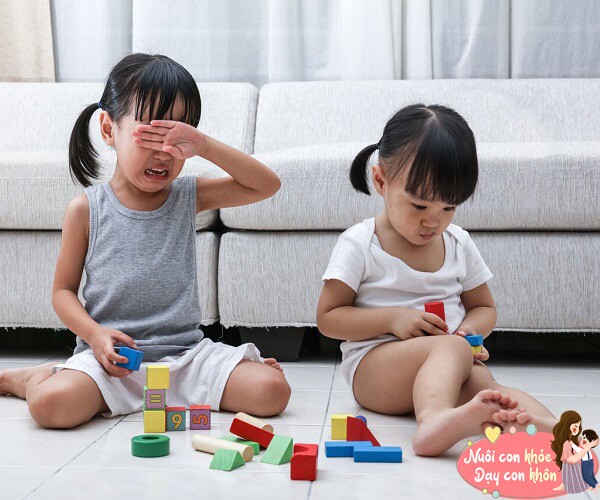 Trẻ nói &#34;Mẹ ơi, mất đồ chơi con buồn lắm!&#34; chuyên gia gợi ý cách trả lời giúp con vượt qua cảm giác mất mát - 1