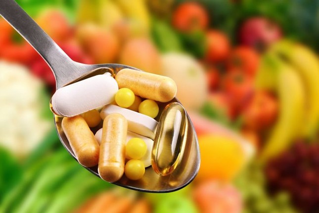 Căn bệnh gây đau đớn khủng khiếp, nguyên nhân một phần do ăn 'sướng miệng' và uống vitamin vô tội vạ - Ảnh 2. Căn bệnh gây đau đớn khủng khiếp, nguyên nhân một phần do ăn 'sướng miệng' và uống vitamin vô tội vạ - Ảnh 2.