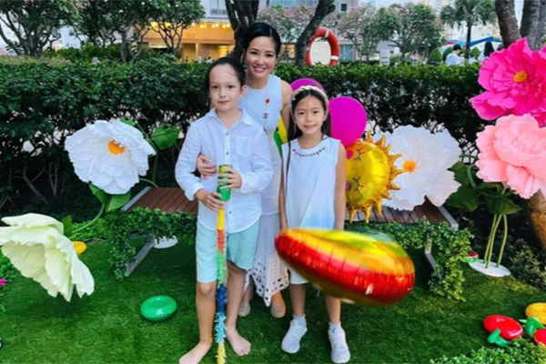 Nét đẹp nàng thơ của con gái Đoan Trang đang được dân mạng ghép cặp với con trai Hồng Nhung - Ảnh 3.