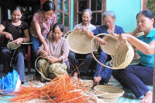 Phát hiện gây sốc: Người cao tuổi thường xuyên nấu ăn giảm 40% tỷ lệ tử vong - Ảnh 2.