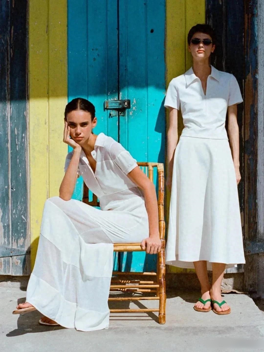 3 đôi giày mang tiếng 