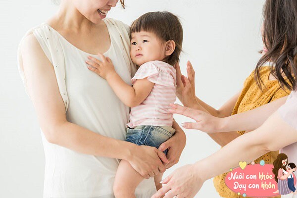 Mẹ không cần đợi bé lớn để phán đoán thông minh hay không, nhìn vào 3 dấu hiệu trước 1 tuổi là biết ngay - 5