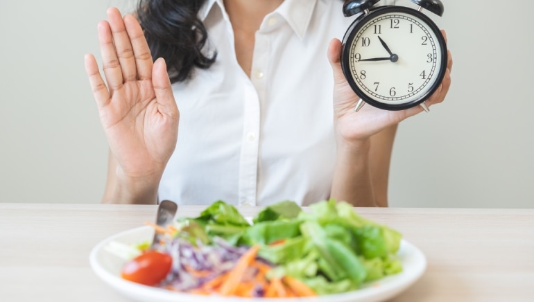 Sắp bước sang tuổi 40 mà bụng vẫn phẳng lỳ: Bí quyết là tuân thủ 7 nguyên tắc 