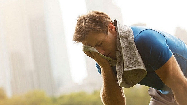 Sốc nhiệt do nắng nóng: Có dấu hiệu này tuyệt đối không chủ quan- Ảnh 3.