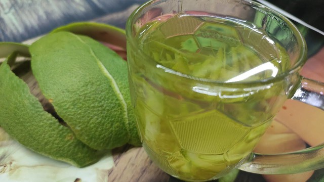 Thứ trong quả bưởi thường bị vứt đi, hóa ra đun lên uống có công dụng giúp thải độc gan và giảm mỡ nội tạng cực tốt- Ảnh 2.