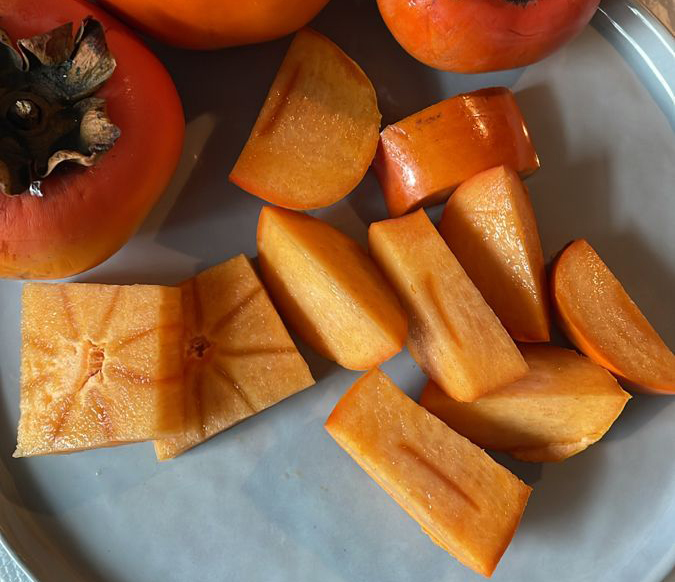 4 thực phẩm màu vàng là 'tứ bảo' cân bằng nội tiết tố, 'chống già' cực nhạy cho nữ giới - Ảnh 3.