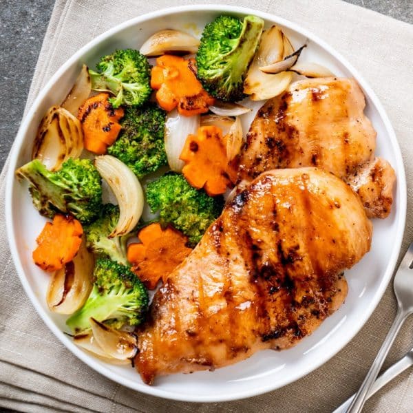 Loại thịt được người Mỹ đánh giá tốt nhất thế giới hoá ra bán đầy chợ Việt, giá rẻ hơn thịt lợn - Ảnh 3.