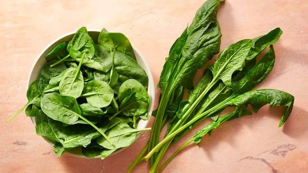 Mỹ đánh giá "rau tốt nhất thế giới", hóa ra là rau quen thuộc mọc bờ rào ở Việt Nam - Ảnh 2.
