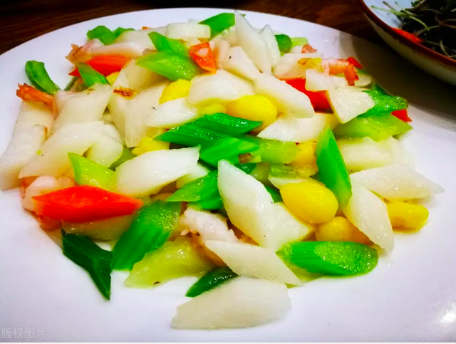 4 loại rau được mệnh danh là 'vua nhuận tràng', ăn 3 lần/tuần để làm sạch ruột, loại bỏ mỡ thừa, giữ gìn sức khỏe  - Ảnh 3.