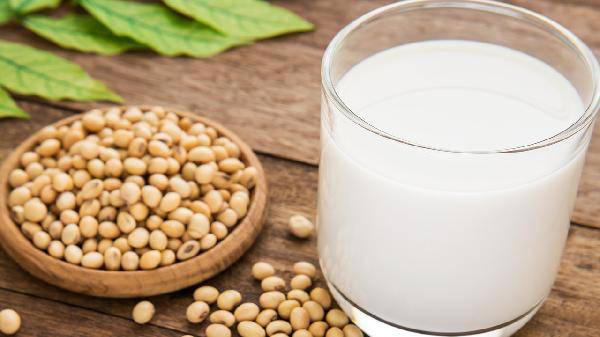 Sau tuổi 55, bữa sáng cần cố gắng thực hiện 4 điểm này - Ảnh 1.