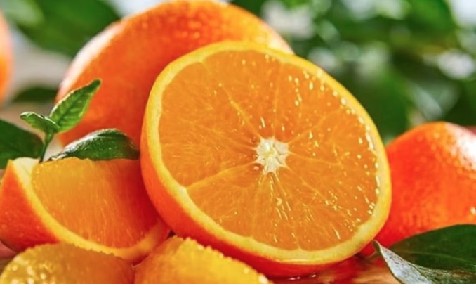 Bị viêm họng ngày lạnh, nhiều người vẫn mắc sai lầm khi ăn 5 món quen thuộc này - Ảnh 7.