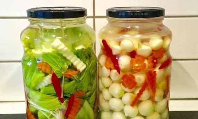 Tiết kiệm thì tiết kiệm, nhưng đừng dùng những loại chai lọ này để đựng thực phẩm nữa, hãy vứt bỏ ngay! - Ảnh 4.