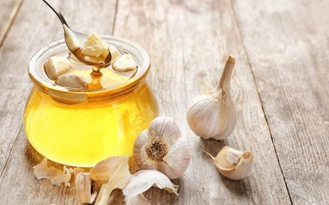 Sáng ngủ dậy uống mật ong pha thêm thứ này: Ngừa bệnh trào ngược dạ dày thực quản, viêm hô hấp rất hiệu quả - Ảnh 3. Sáng ngủ dậy uống mật ong pha thêm thứ này: Ngừa bệnh trào ngược dạ dày thực quản, viêm hô hấp rất hiệu quả - Ảnh 3.