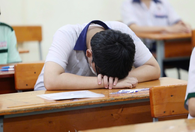 Sức khỏe tâm thần đáng báo động của người trẻ hiện nay - Ảnh 1.