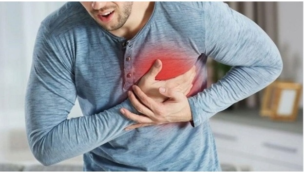 Căn bệnh gây nguy cơ đột quỵ cao gấp 5-7 lần người khác, ai có dấu hiệu này cần cảnh giác - Ảnh 2.