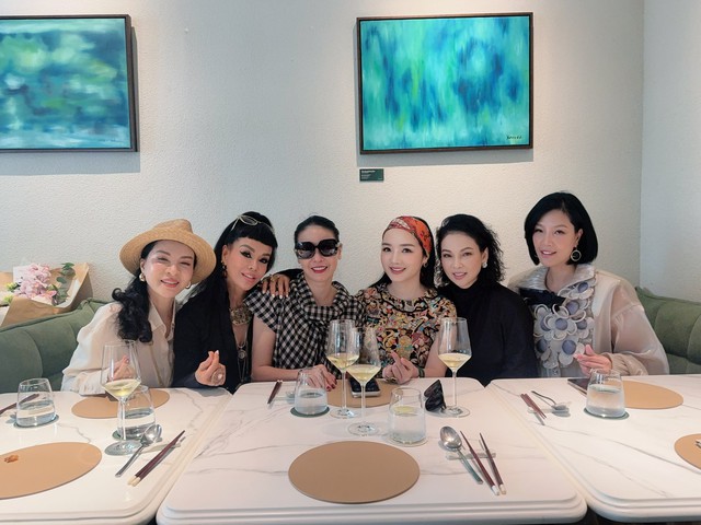 Hoa hậu Đền Hùng Giáng My đọ sắc bên cựu người mẫu Thủy Hương - Ảnh 4. Hoa hậu Đền Hùng Giáng My đọ sắc bên cựu người mẫu Thủy Hương - Ảnh 4.