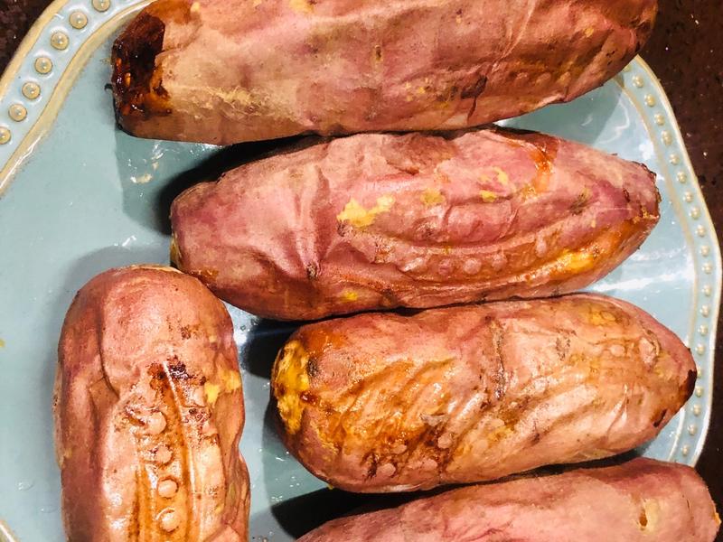 Ngoài nướng thì có 4 cách chế biến khoai lang ngon và độc đáo: Làm siêu nhanh có thể dùng ăn sáng, trưa hoặc bữa xế - Ảnh 3.