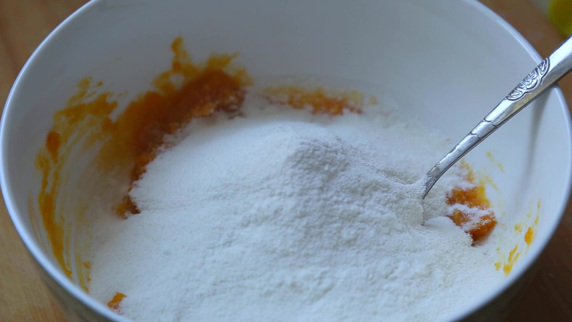 Ngoài nướng thì có 4 cách chế biến khoai lang ngon và độc đáo: Làm siêu nhanh có thể dùng ăn sáng, trưa hoặc bữa xế - Ảnh 21.