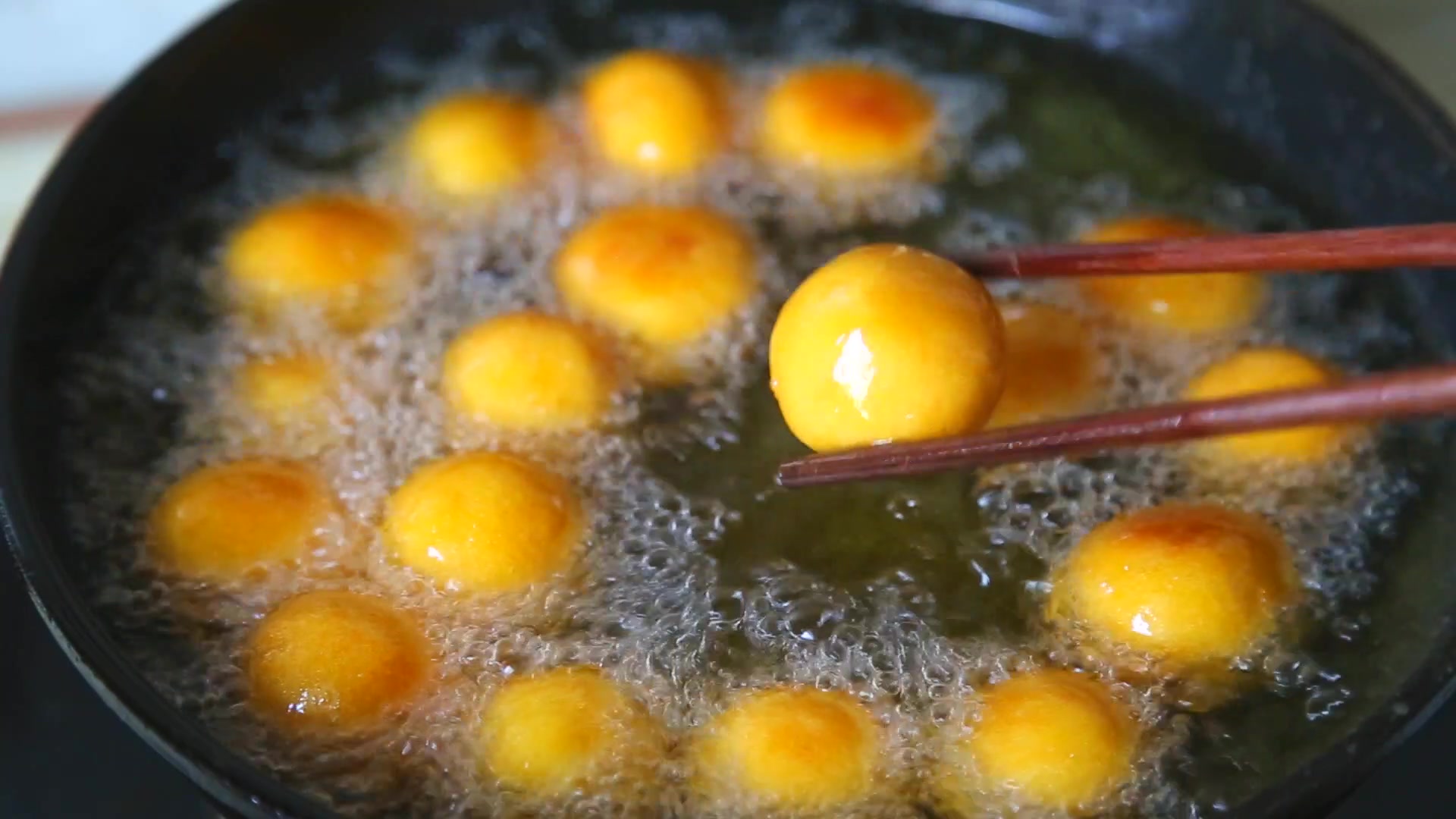 Ngoài nướng thì có 4 cách chế biến khoai lang ngon và độc đáo: Làm siêu nhanh có thể dùng ăn sáng, trưa hoặc bữa xế - Ảnh 24.