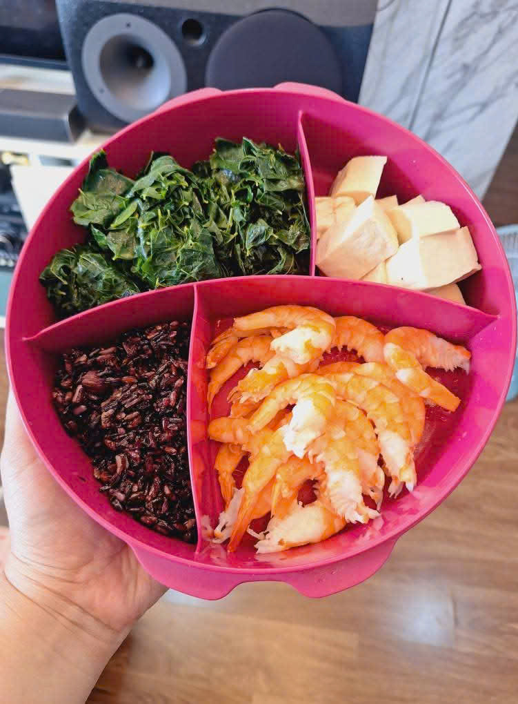 Tự nấu cơm mang đi làm, mẹ 8X giảm 15 kg sau 9 tháng - Ảnh 8.