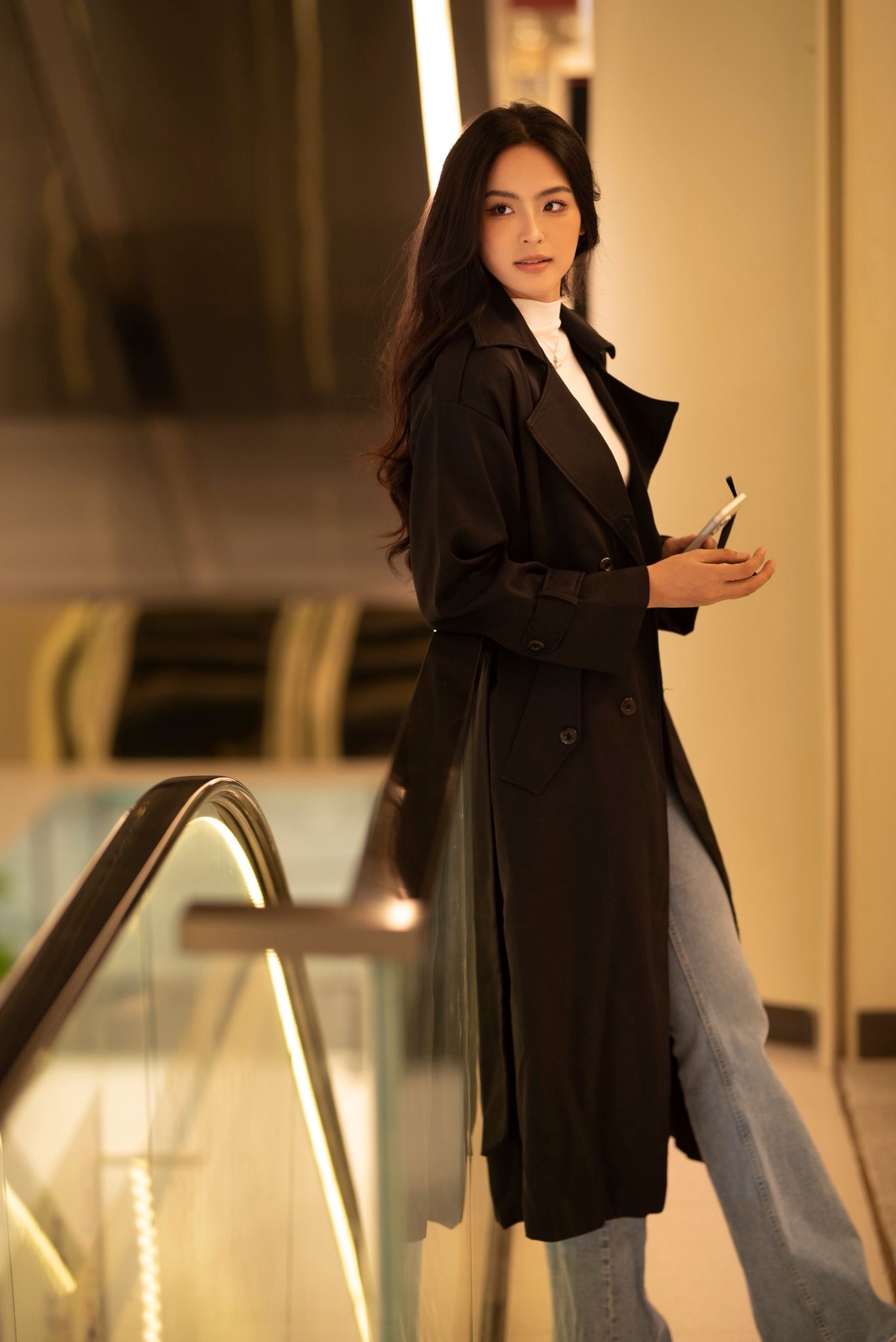 Á hậu quê Hải Phòng: Tỏa sáng với vẻ đẹp tự nhiên và tài năng nổi bật - Ảnh 4.