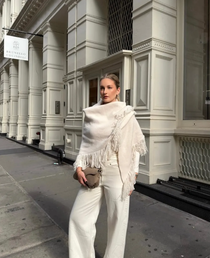 Công thức phối đồ thời thượng cùng áo khoác màu kem - Ảnh 5.