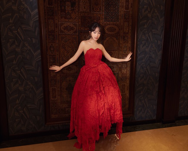 Hoa hậu thanh thủy gây chú ý với diện mạo mới và phong cách thời trang ấn tượng - Ảnh 6. Hoa hậu thanh thủy gây chú ý với diện mạo mới và phong cách thời trang ấn tượng - Ảnh 6.