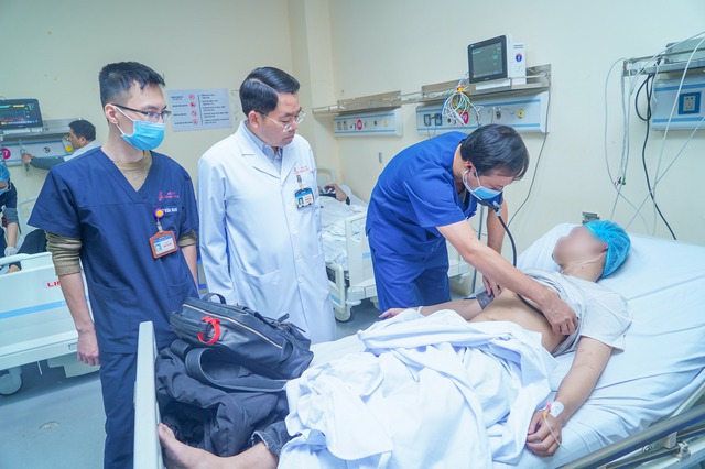 Tình trạng sức khỏe ban đầu của 15 trường hợp vụ cháy ngõ 82 Trần Cung, Hà Nội - Ảnh 6.