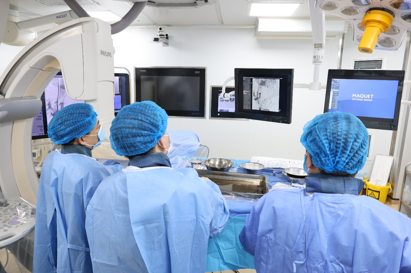 Người đàn ông 63 tuổi ở Phú Thọ nhập viện vì xơ gan, bác sĩ chỉ rõ 7 nhóm người này cần cảnh giác - Ảnh 2.