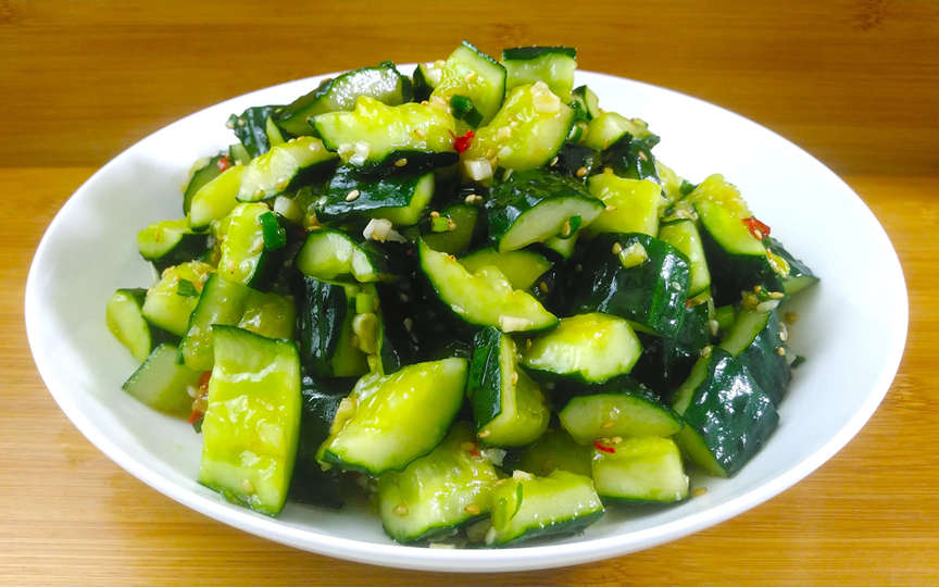 Người phụ nữ 66 tuổi ăn dưa chuột mỗi ngày , sức khỏe bất ngờ cải thiện sau 3 tháng - Ảnh 2.