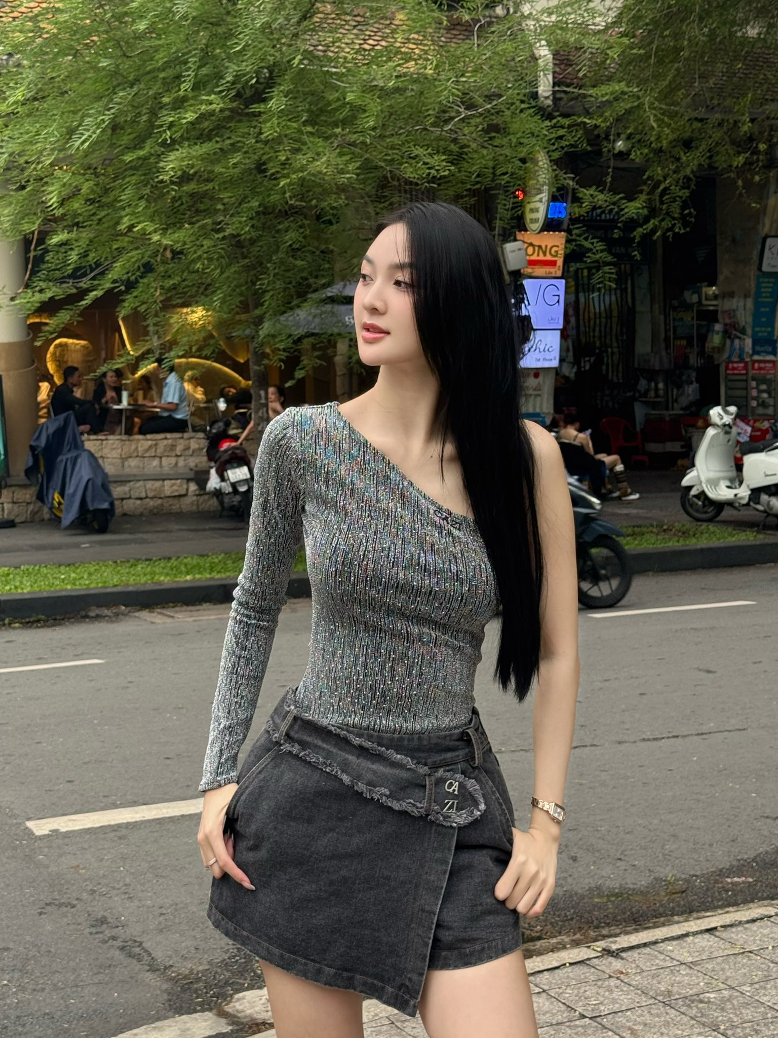 Phong cách đời thường của người đẹp quê Đăk Lăk đang được 'đẩy thuyền' với cầu thủ Đình Bắc  - Ảnh 13.