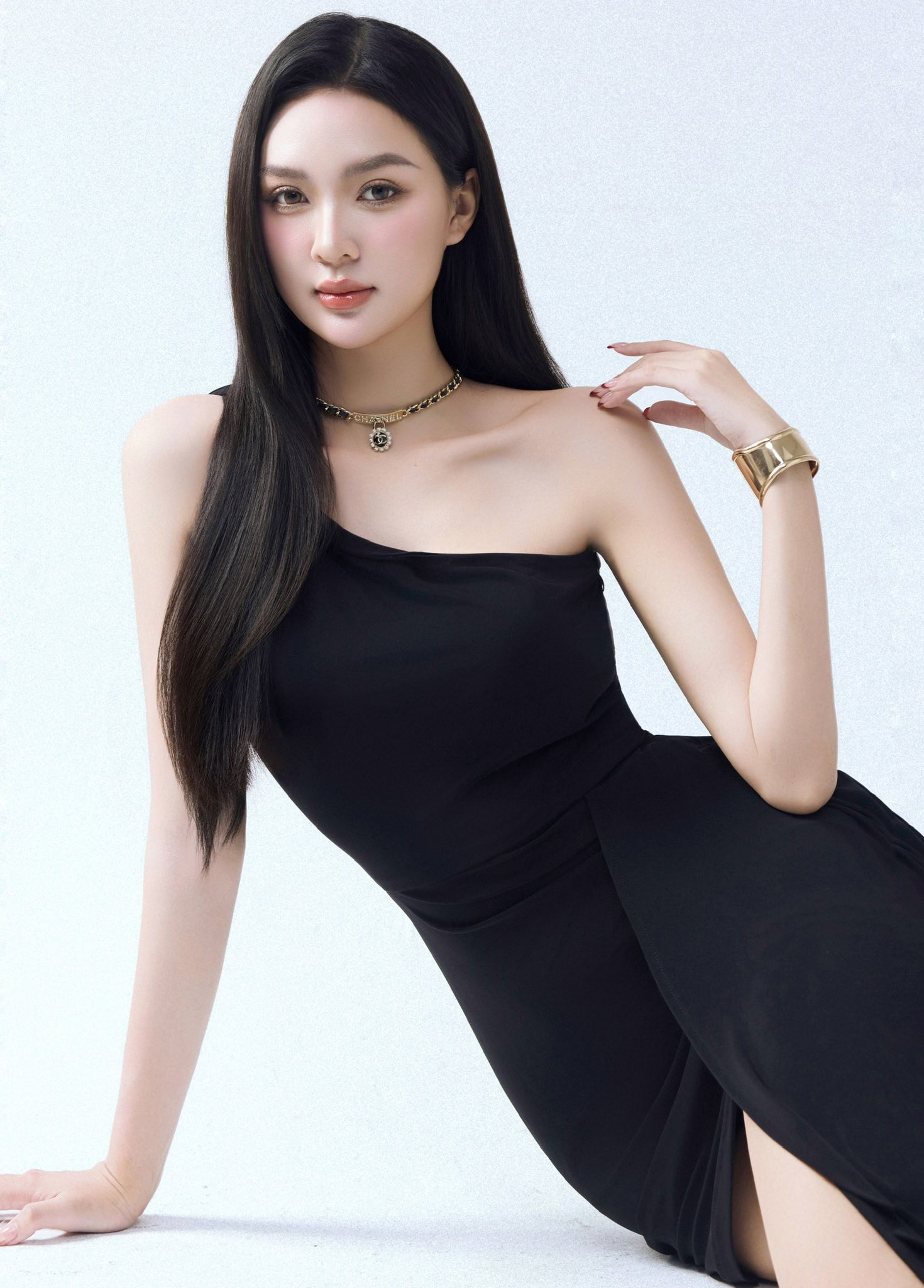 Phong cách đời thường của người đẹp quê Đăk Lăk đang được 'đẩy thuyền' với cầu thủ Đình Bắc  - Ảnh 20.