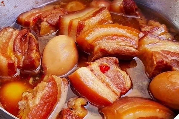 Số ca tiểu đường gia tăng, bác sĩ cảnh báo: Trời lạnh thà ăn cơm còn hơn đụng tới 4 món này- Ảnh 2.