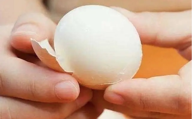 Thực phẩm bổ dưỡng được ví 'siêu thực phẩm' nhưng người bệnh suy thận cần biết điều này khi ăn - Ảnh 2.