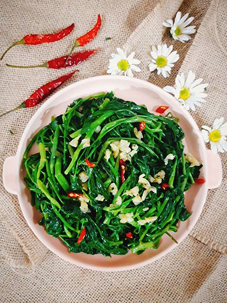 Bác sĩ tiết lộ loại rau bình dân nhưng lại mang lại nhiều giá trị lợi ích cho sức khoẻ - Ảnh 2.