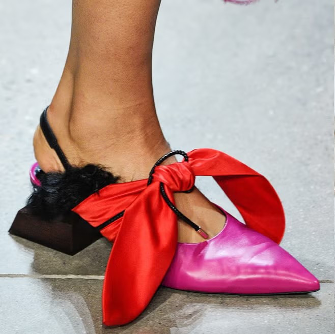 Cập nhật các xu hướng thời trang để Tết này lên đồ chất như đi dự Fashion week - Ảnh 4.