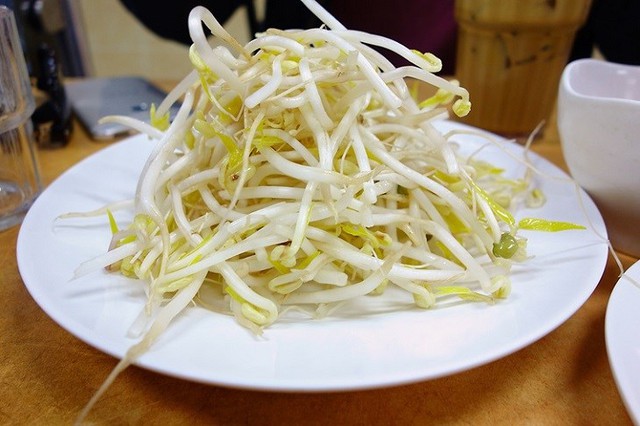 Giá đỗ: Siêu thực phẩm bổ xương và tốt cho tim mạch trong Năm 2026 - Ảnh 2.